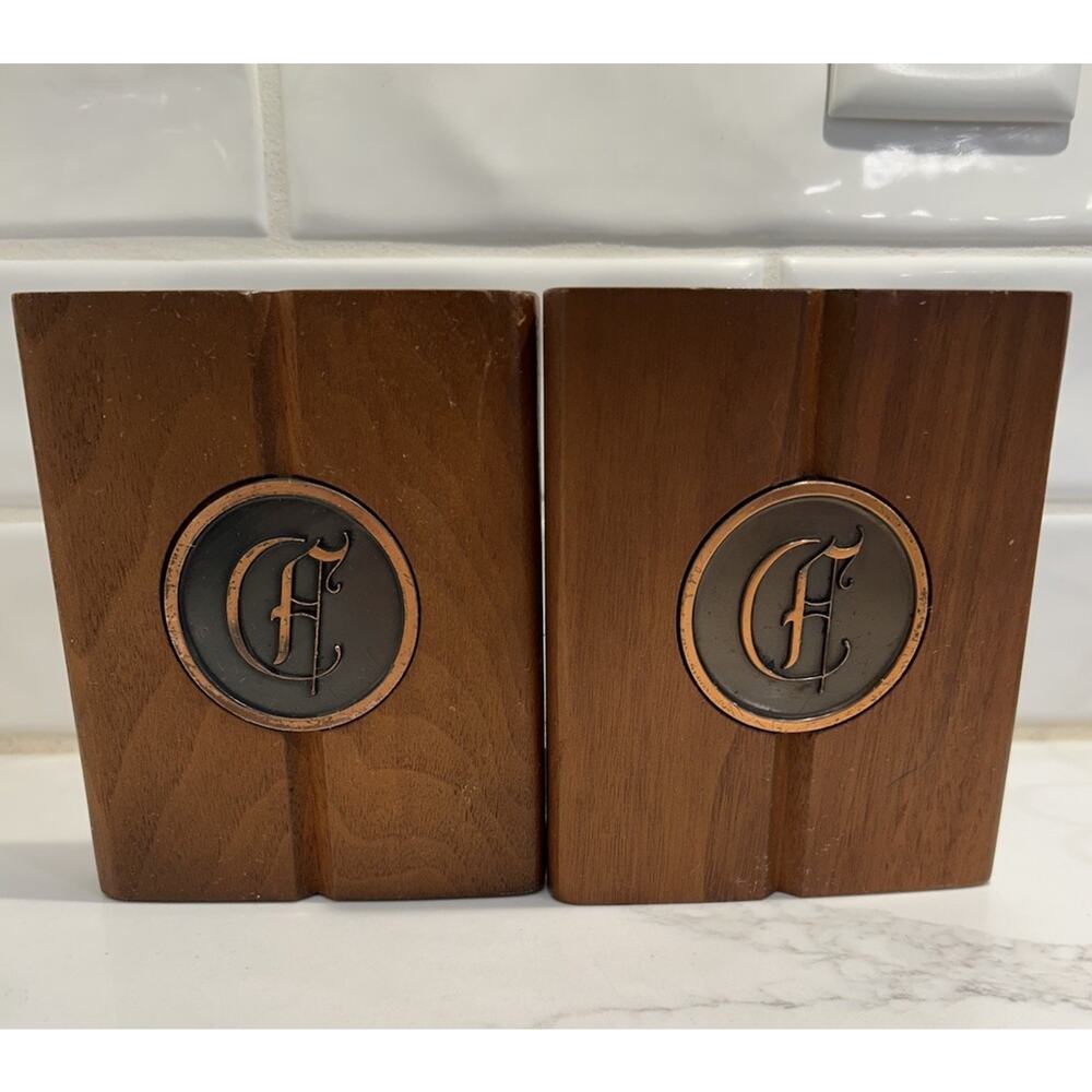 Vtg‎ Bookends Wood Copper Old English Monogram Solid American By Hyde Park USA